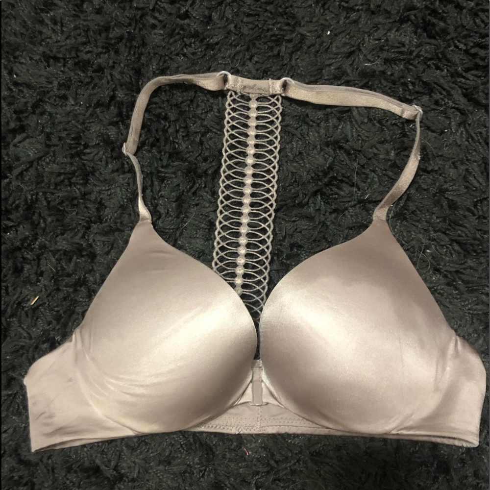 Victoria secret clip in front push up bra